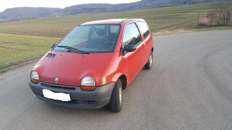 [Bild: twingo_rot_02.jpg]