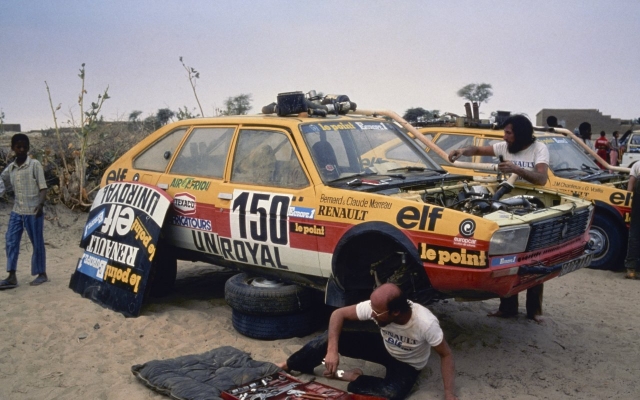 RENAULT 20 TURBO 4X4 du 4ème PARIS-DAKAR 1982 de chez NOREV EUR 22,90