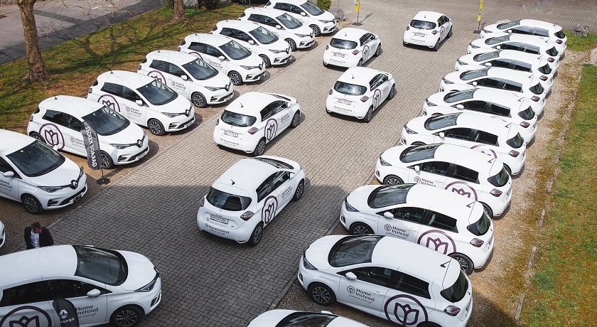 Elektrisch unterwegs mit Renault – 25 neue ZOE für Home Instead Schweiz AG
