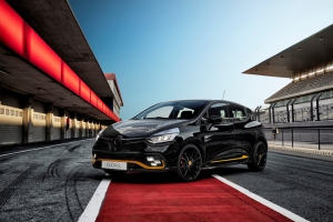 The Clio R.S.18: motorsport breeding