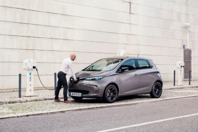 Renault Gruppe investiert in Ladelösungen für Elektrofahrzeuge