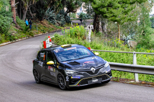 Clio Rally4 shows its potential
