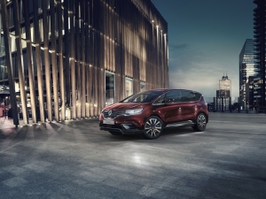 Renault Espace ist „Best Car 2020”