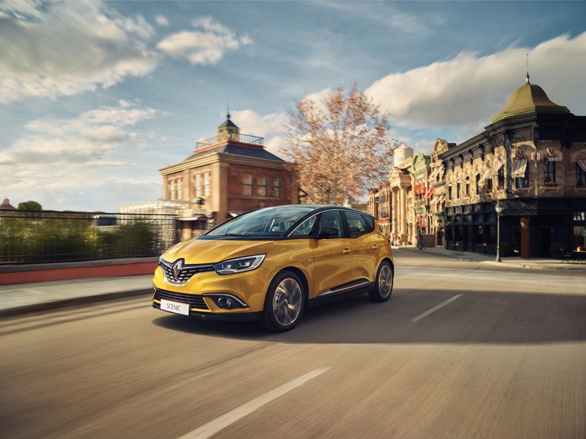 La technologie Hybrid Assist disponible dès à présent sur Nouveau Scenic et Nouveau Grand Scenic