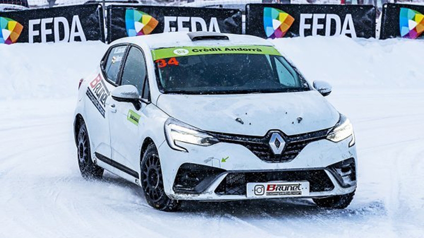 Clio RX knows how to break the ice!