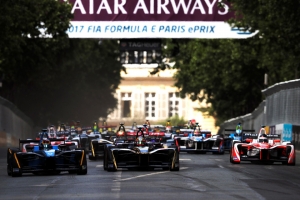 Renault e.dams win the Paris ePrix