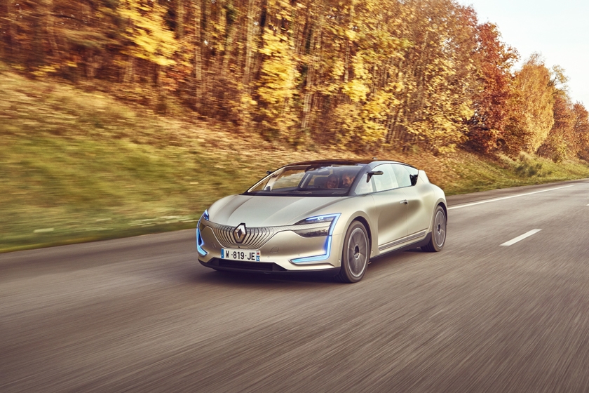 Renault SYMBIOZ Demo car : l’expérience de demain commence aujourd’hui - autonome, électrique et connectée