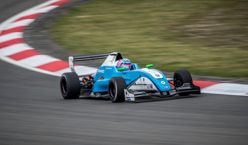 Max Defourny sets the pace at the Nürburgring