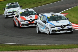 Victories for Mike Bushell &amp; James Colburn in Oulton Park’s Renault UK Clio Cup races
