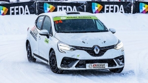 Clio RX ne laisse pas de glace !