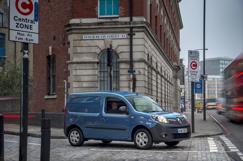 Renault Kangoo Van Z.E.33 retains its ‘Best Green Van’ title at Business Van of the Year Awards