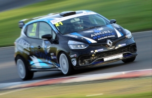 Lancashire&#039;s Louis Doyle re-signs with JamSport team for 2018 Renault UK Clio Cup Junior championship