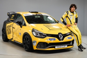 Max Marzorati takes delivery of Renault UK Clio Cup Junior race car from Jolyon Palmer