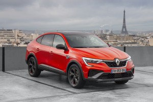 Sportliches SUV-Coupé mit Hybridtechnik und exzellentem Raumangebot: Renault Arkana ab sofort bestellbar