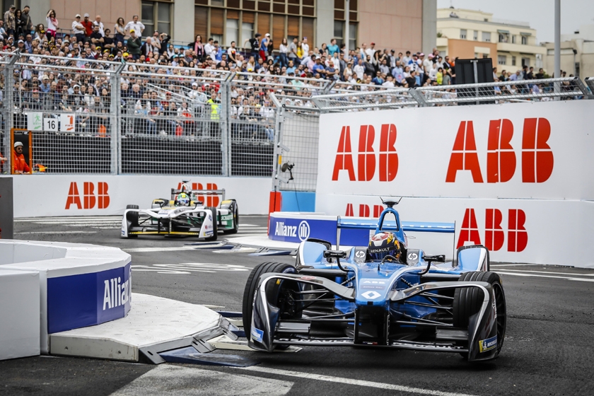 Renault e.dams sixième dans les rues de Rome