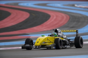 Max Fewtrell scores the first pole of the season at Circuit Paul Ricard