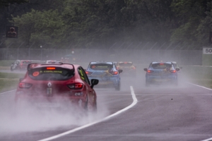 Another Grand Prix round for the Clio Cup!
