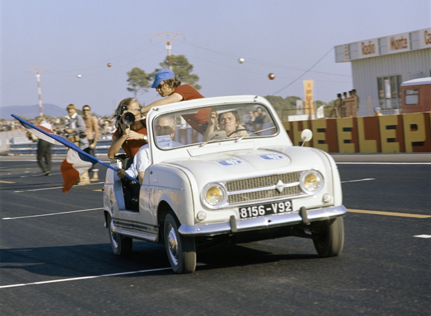 Renault participe au &quot;4L INTERNATIONAL&quot; 2017 et dévoile des images d’archives inédites
