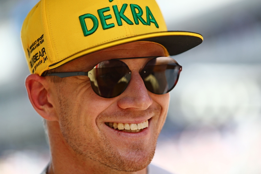 Nico Hülkenberg besucht Renault Deutschland