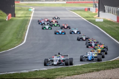 Silverstone double for Oscar Piastri