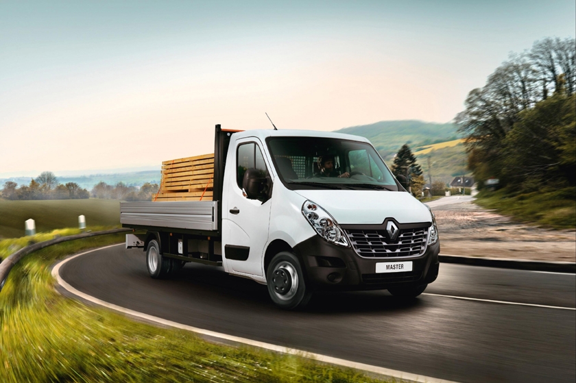 Renault PRO+ Commercial Vehicles unveil new Aluminium Tipper and Luton Box Van Ranges
