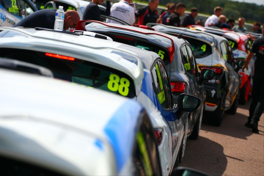 Watford&#039;s JJ Ross to become third new face on Renault UK Clio Cup grid at Rockingham